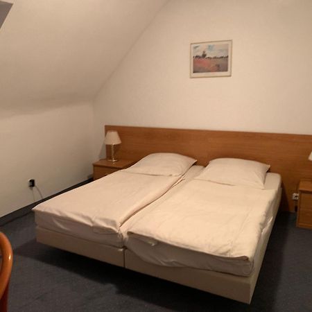 Waldhotel Hensel'S Felsenkeller فرانكفورت المظهر الخارجي الصورة